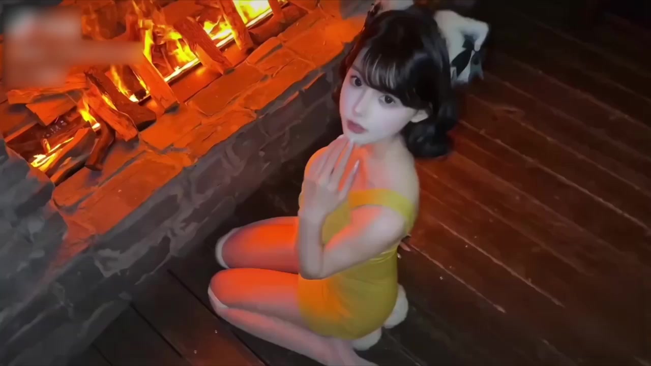 九梦寸止 新挑战混剪流出 甜腻淫语直钻耳朵 看极品尤物潮喷 跟随指令猛撸忍射 憋到蛋疼爆炸！