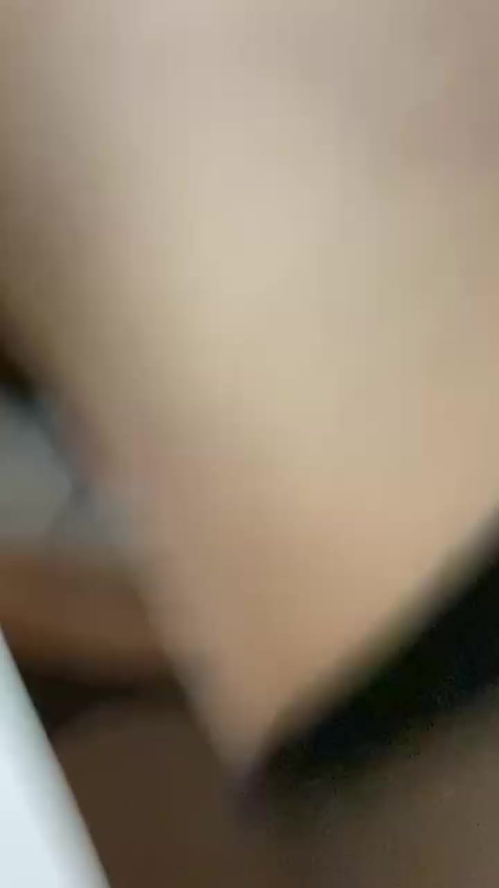 高冷小网红 DC 约炮私拍泄密 性感御姐变性奴 被金主后入猛插 画面欲火焚身