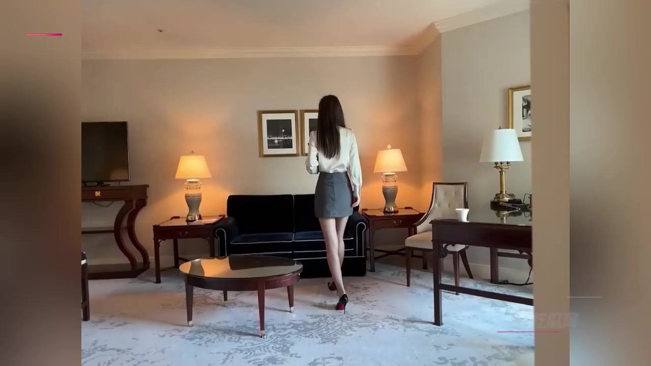 秀人网模特 唐安琪 写真私拍 肉丝制服秘书诱惑 美乳肥臀性感展示