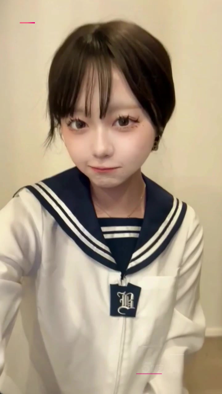 日本巨乳少女 小麒麟 扮JK女仆诱惑自慰 跳蛋假屌轮攻蜜穴 清纯淫骚反差交织