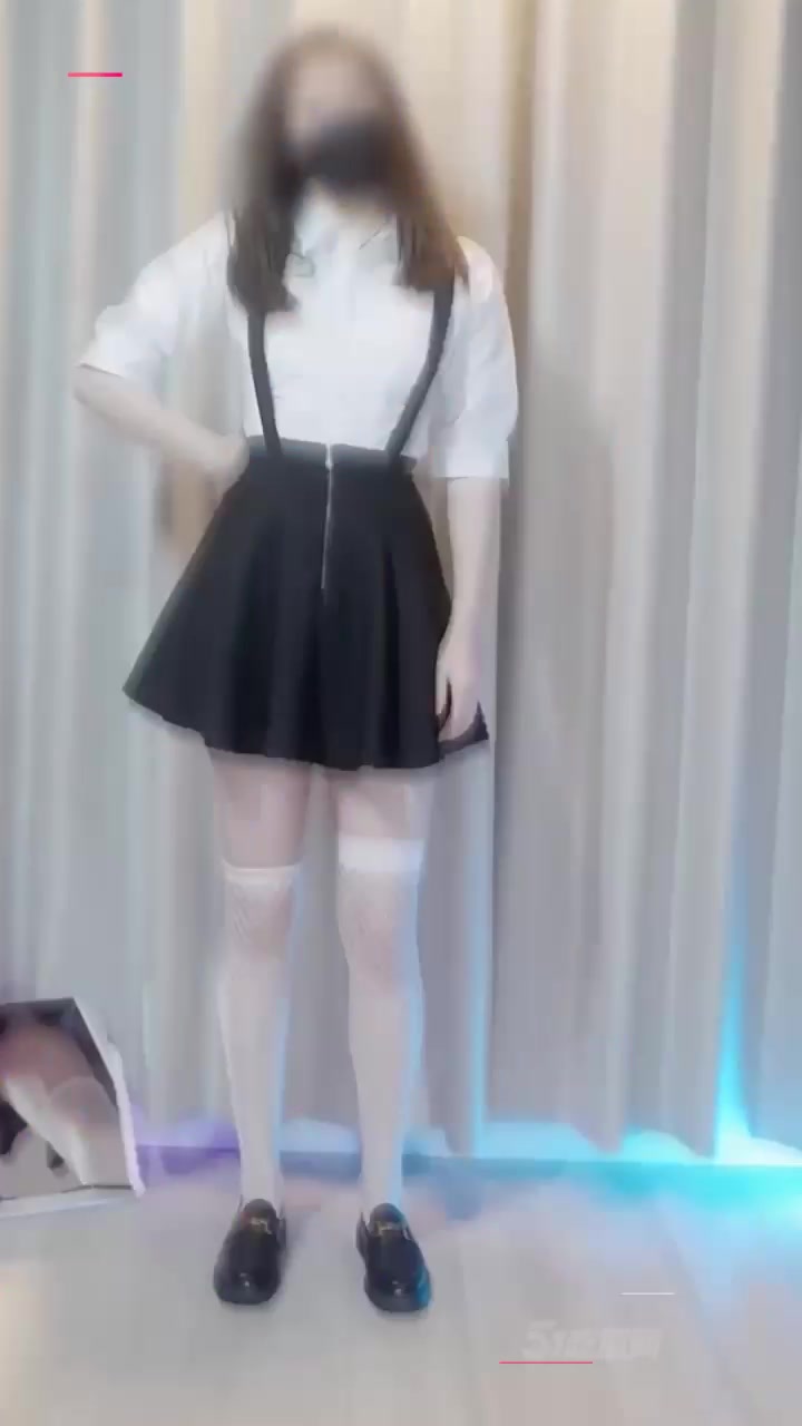 网红 咚小姐 全裸定制福利 白嫩女神扭腰顶胯大秀骚舞 调教做爱看得人肾上腺素飙升！