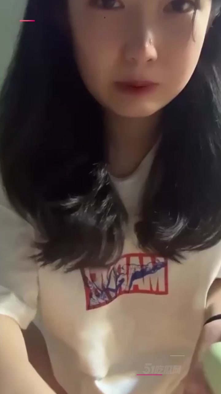 反差嫩妹 周品馨 自慰私拍 线上裸聊撩拨男友 跳蛋自慰后庭蜜缝湿润诱人