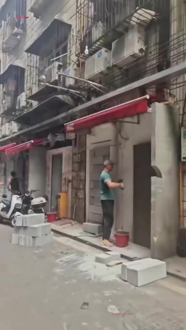 湖南长沙玉兰路 夏日大清扫 红灯区被水泥封门 大量美女失去谋生 网友直呼活着没意义！1
