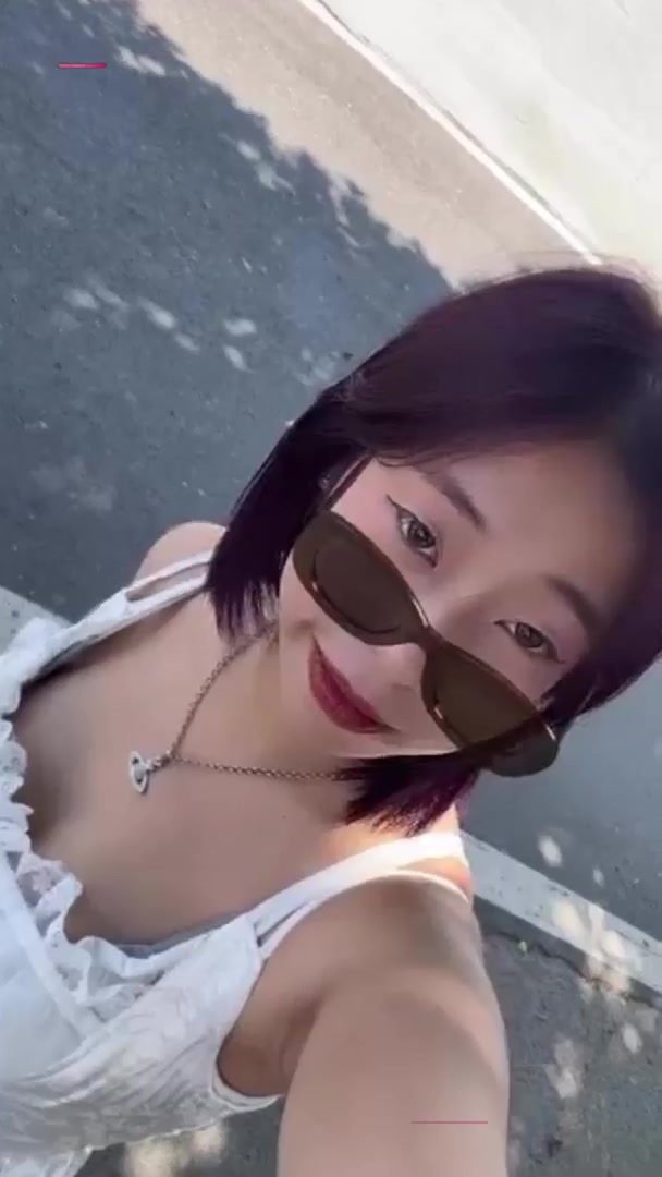微胖学生妹 呱呱 性爱视频被前男友曝出 主动骑乘后入打桩 高潮迭起爽到浪叫