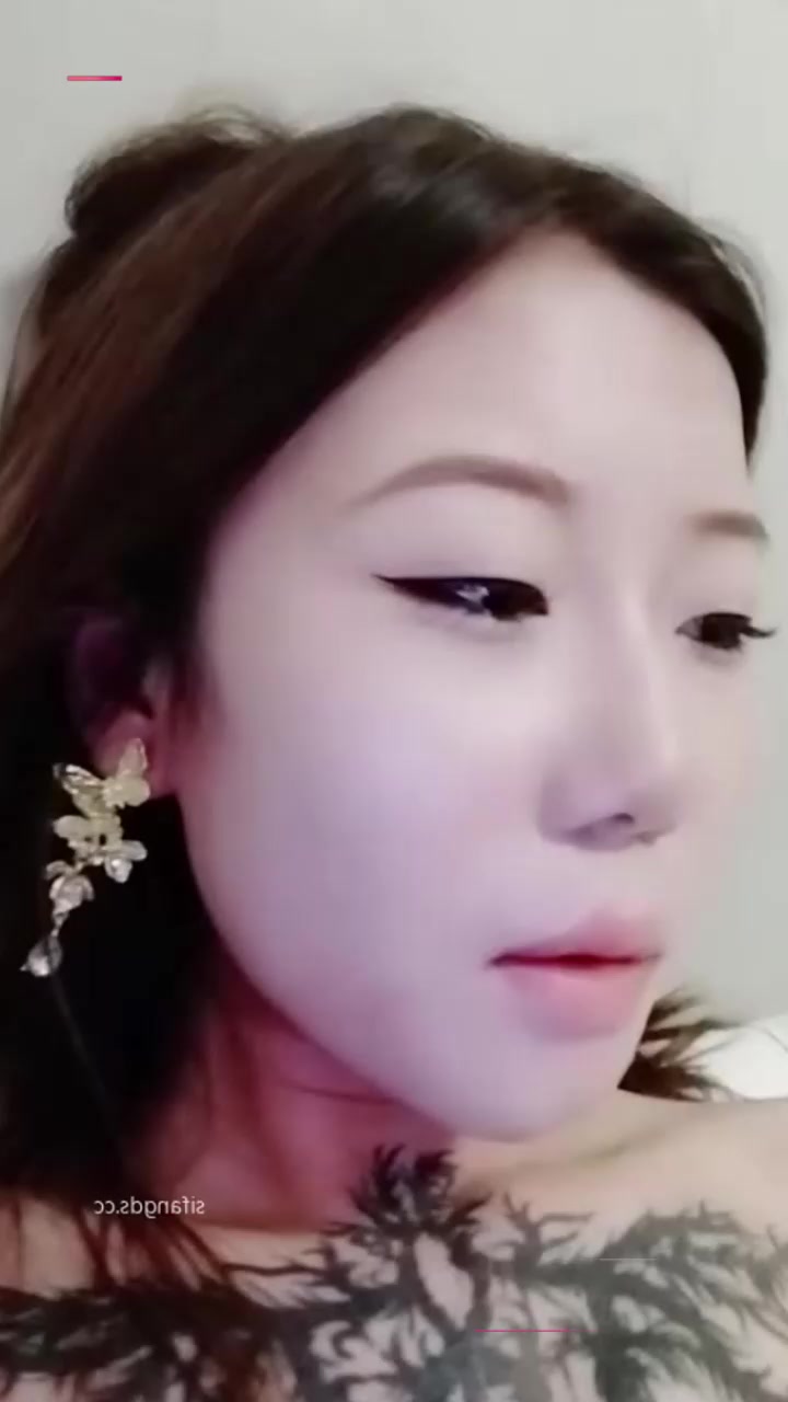 花胸辣妹 碧梨付洁 直播录屏 热吻调情撅臀后入 无套打桩呻吟发浪