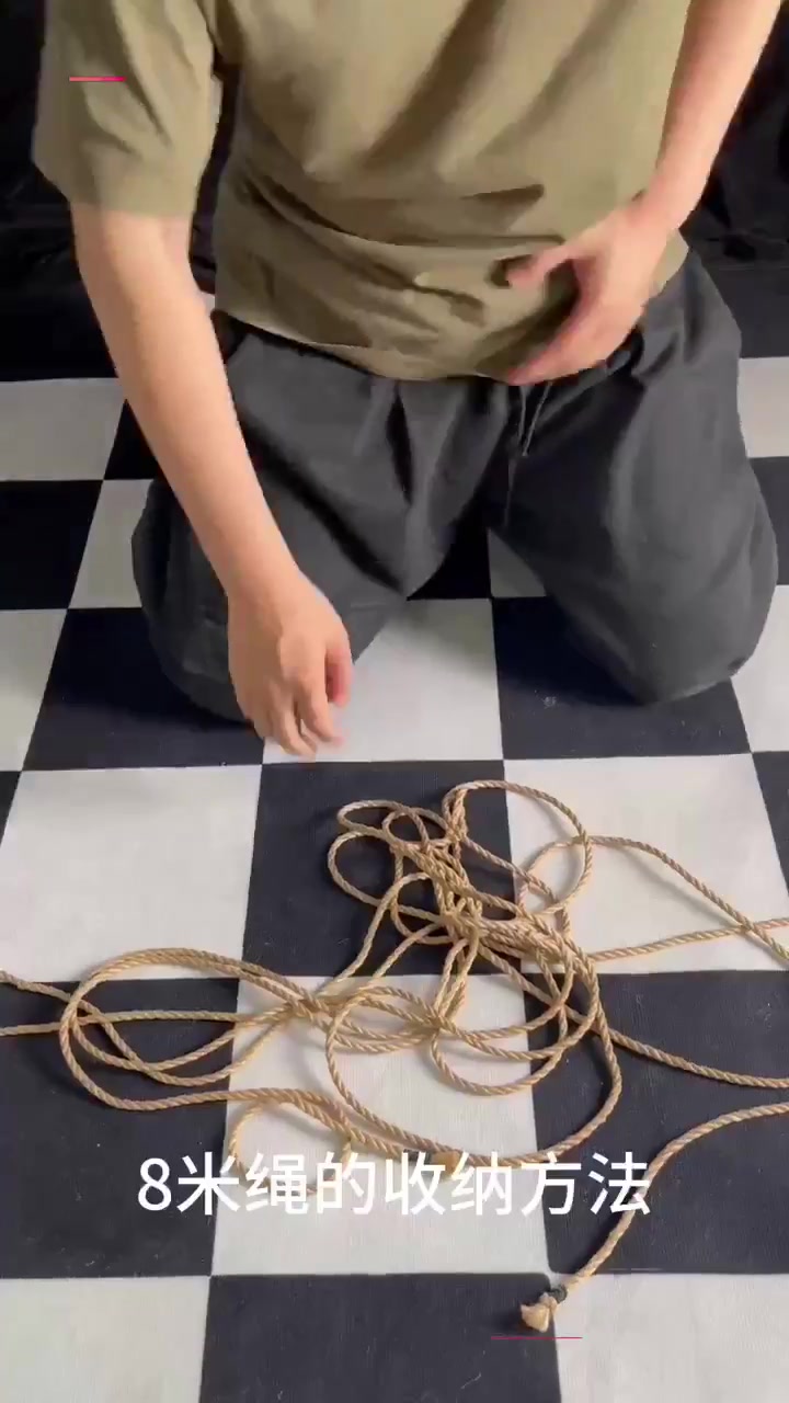 情色摄影师 pickkkku 绳缚SM作品流出 紧绑胴体勾勒曼妙曲线 鞭抽调教求饶不断