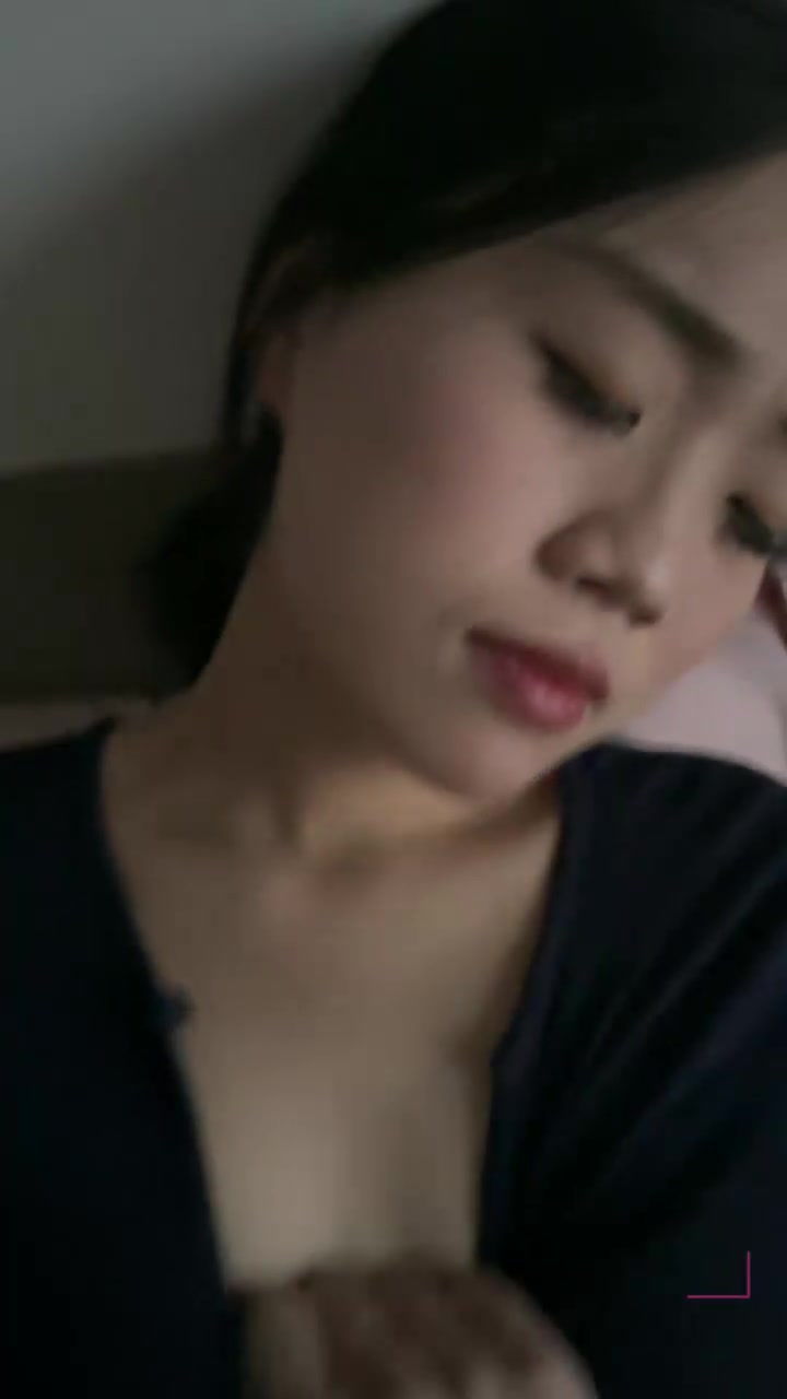 青岛美少妇 徐雯瑤 夫妻淫拍 露脸口爆黑丝骑乘 白虎肥穴受尽凌虐