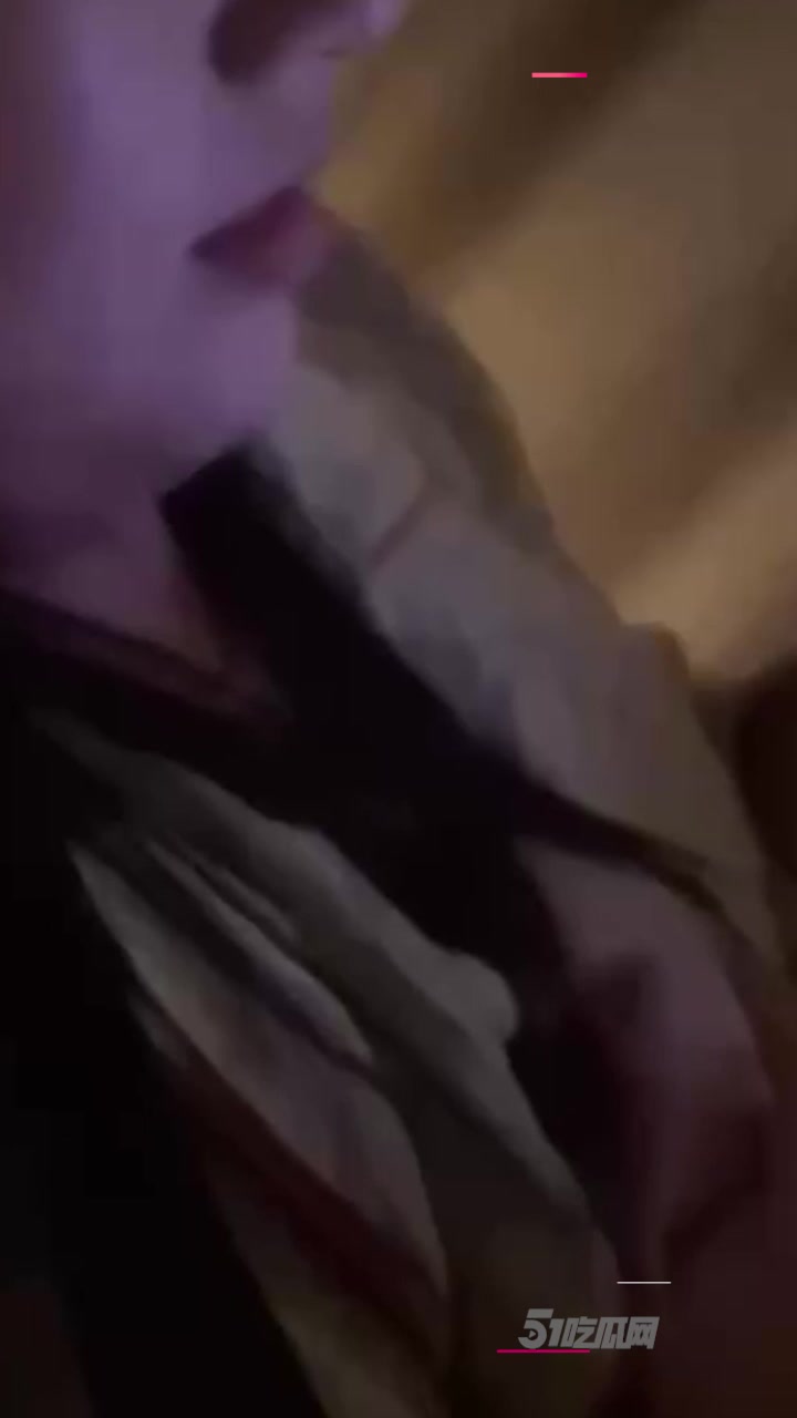 抖音女海王 长公主 一天睡三男 广撒网聊骚约炮骗彩礼 黑料视频被曝光全网！
