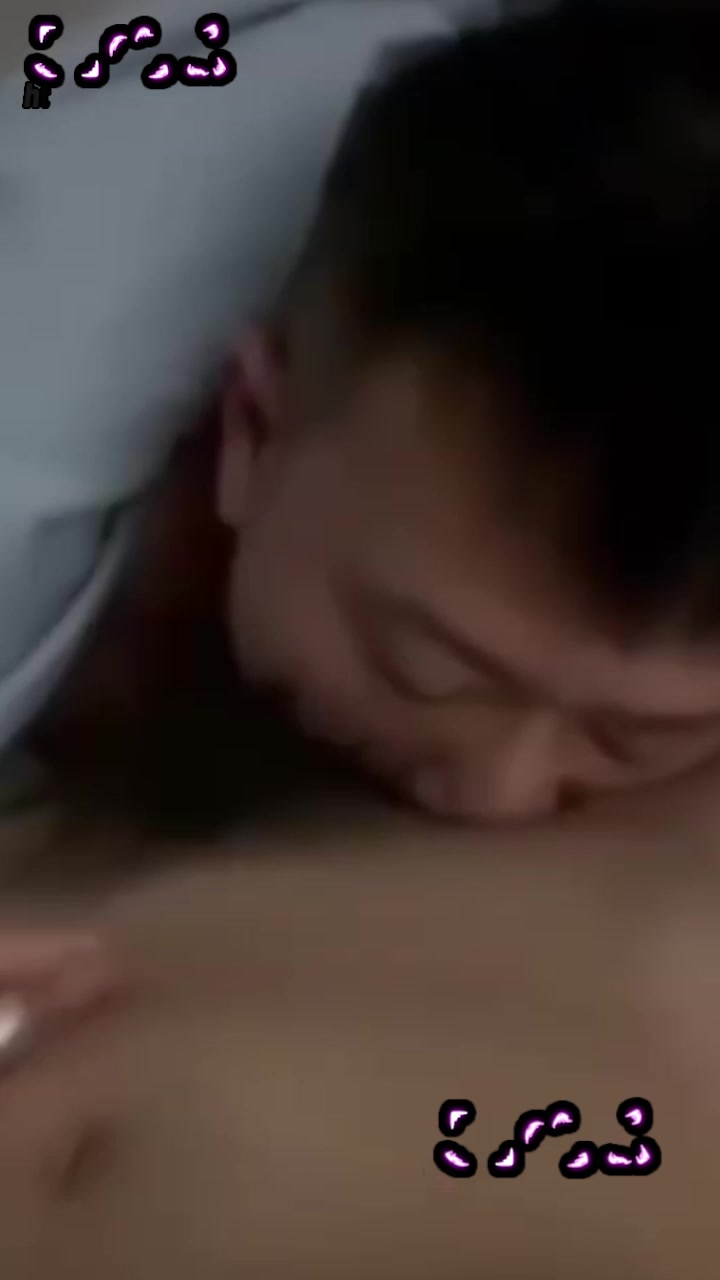 抖音网红 诸暨玩乐哥 被妻子直播曝光 出轨小学美术老师 对方甚至为他打过胎！