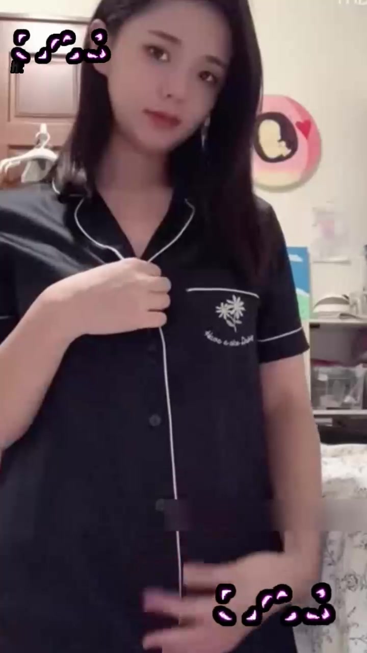 微胖御姐居家自慰私拍 饱满美乳双手揉捏 浴室跳蛋自慰 简直不要太爽