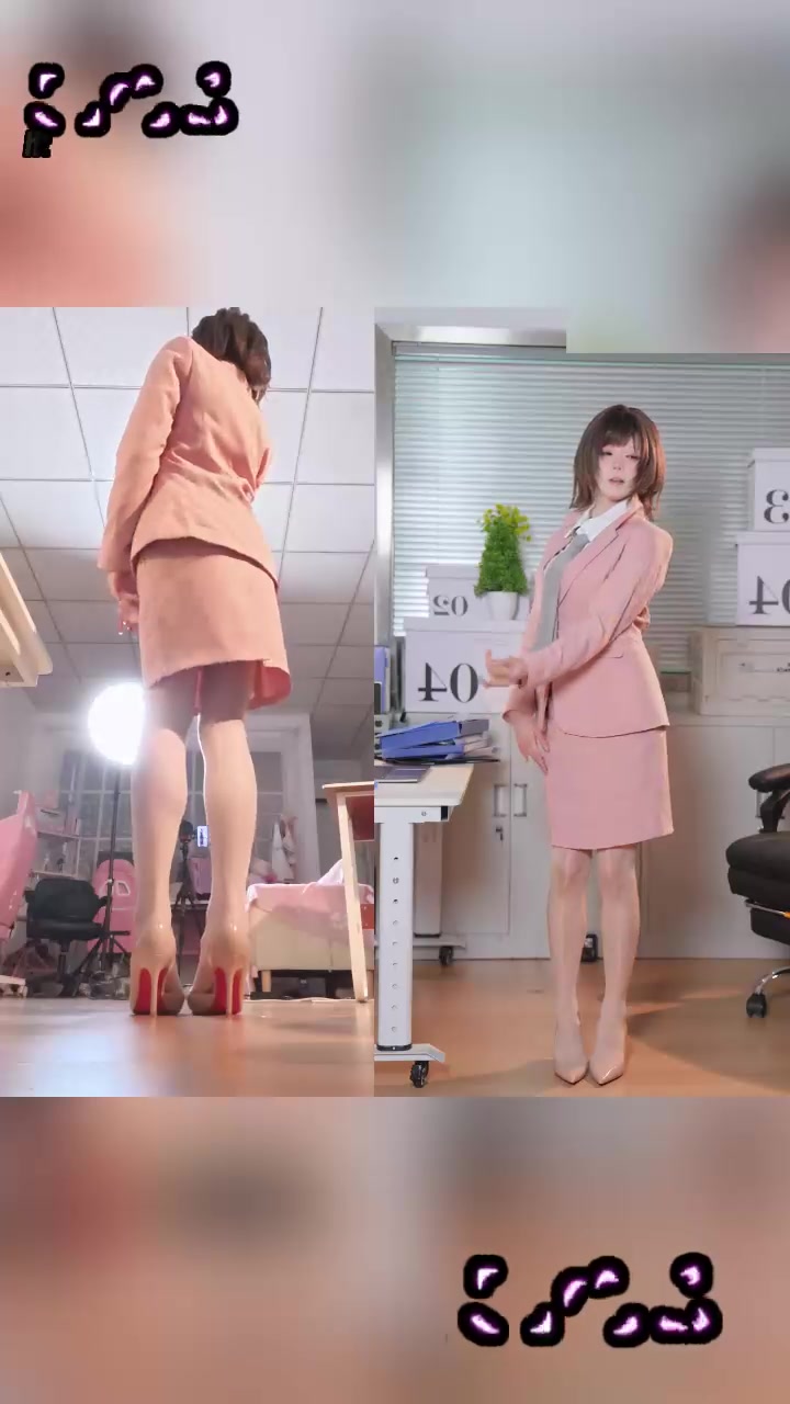 高颜值萝莉 咬一口兔娘 写真流出 职场新人反差诱惑 肥臀酥胸纯欲感直接爆表