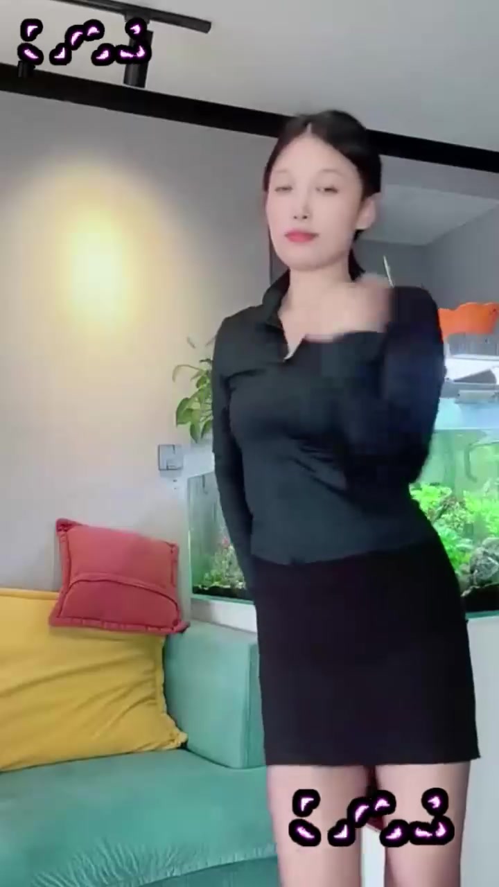 快手网红 双双呀 定制福利合集 身着情趣丝袜骑乘自慰抽插 镜头特写模拟口交淫靡到爆