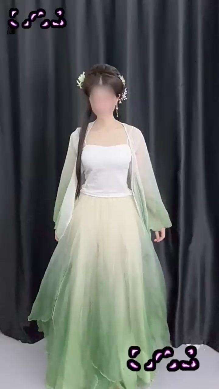 性感辣妹 小乔 裸舞合集 古风制服酥胸嫩鲍清晰可见 娇躯扭动发骚体验帝王般享受