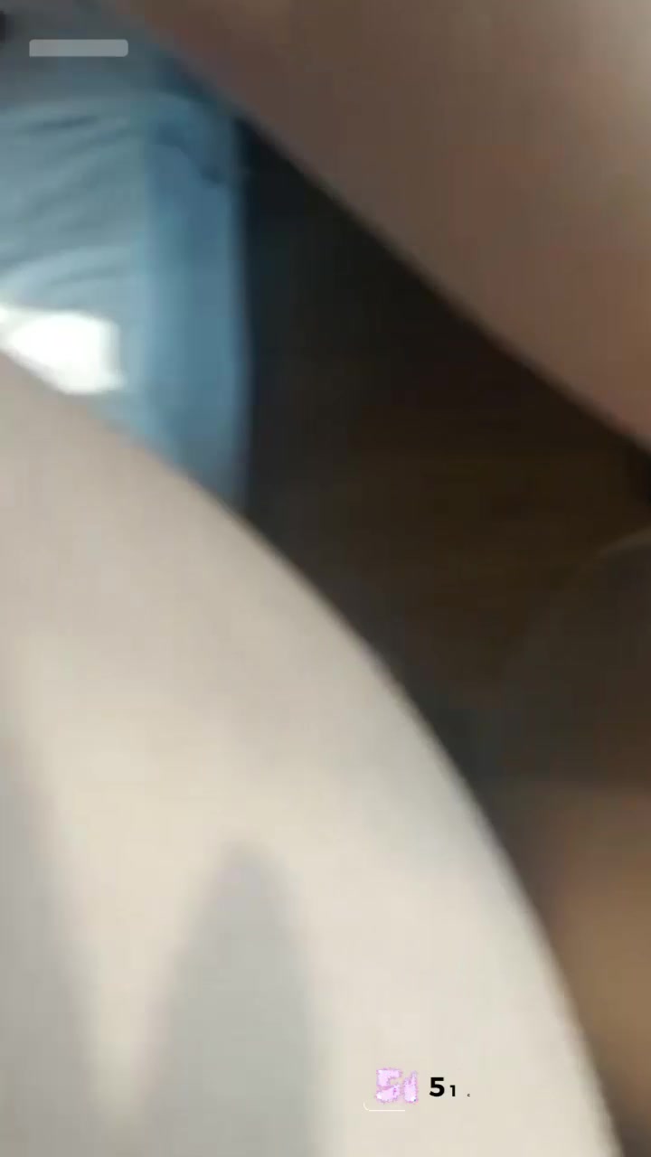 00后大奶嫩妹 刘文霞 性爱私拍 3P约炮被夹击狠操 骚丁灌满浓精 堪称顶级性瘾母畜