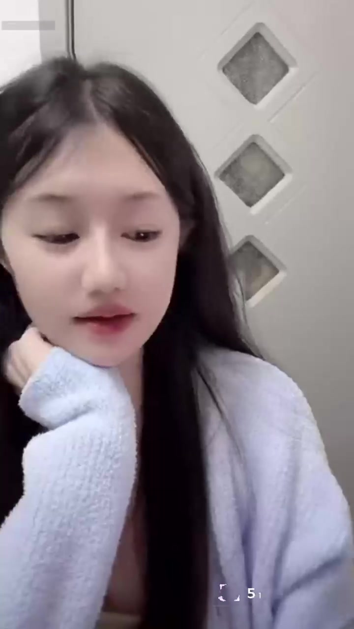 抖音女主播走光合集 为了流量礼物热舞漏点 粉嫩乳头看的人血脉喷张