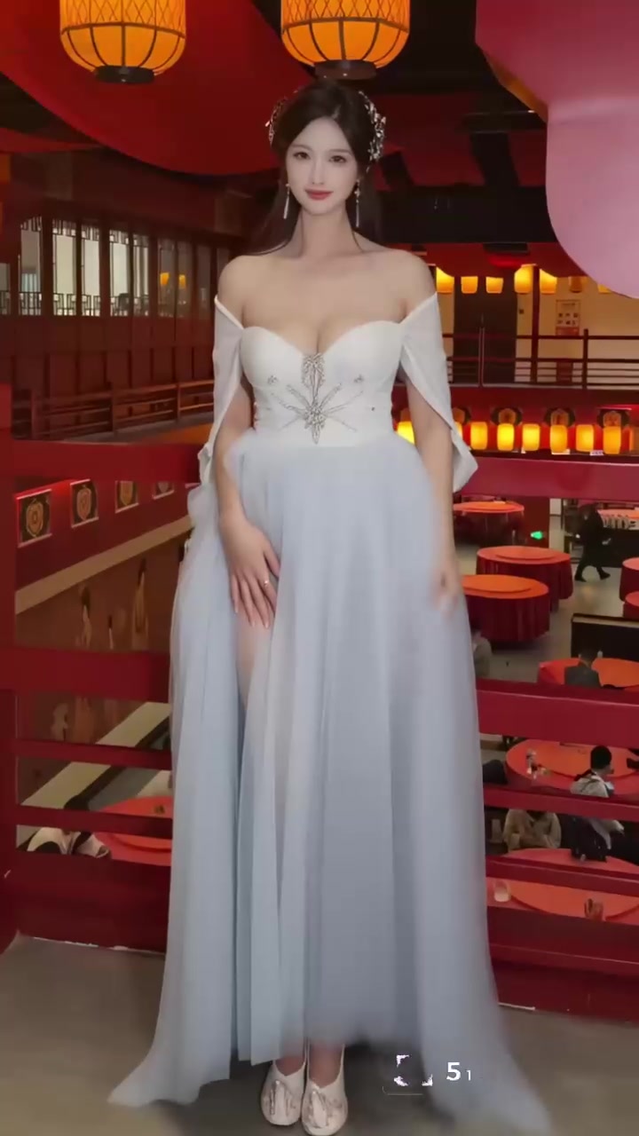 抖音网红 琳园长 AI脱衣合集 高颜值御姐裸舞发骚 苗条身姿令人想入非非