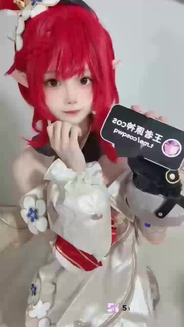 二次元福利姬 少萝砂糖 cos星铁缇宝 骑乘自慰美腿大开 酥胸饱满水晶棒深入蜜穴！