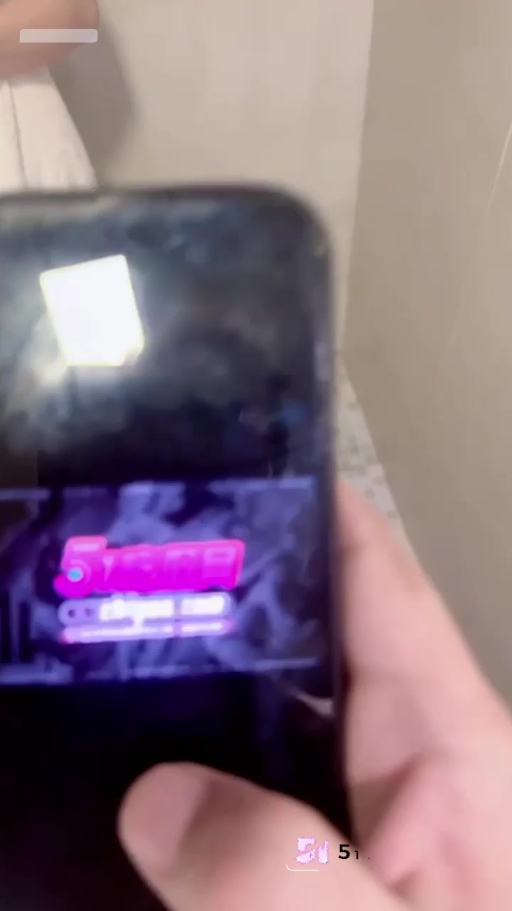 51原创乱伦姐弟情 姑姑家的女儿被调教成小母狗 全裸洗澡纹身清晰 手指玩弄嫩胸骚穴