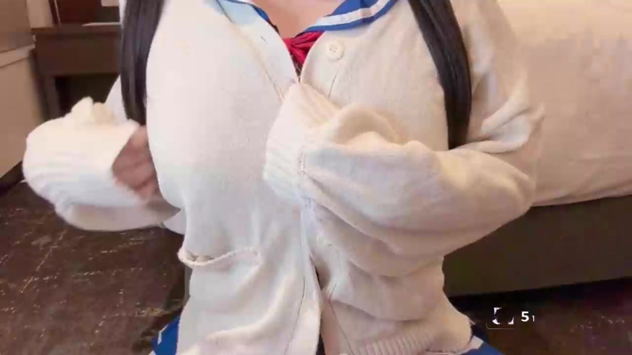 日本巨乳博主 muchitina 定制福利 身穿制服狂秀大奶蜜穴 道具自慰抽插高潮迭起
