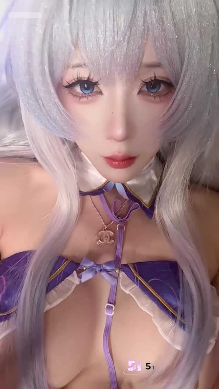 极品二次元福利姬 九言 9月最新大尺度写真 狐耳白丝绑带开腿 巨乳摇晃尺度拉满！