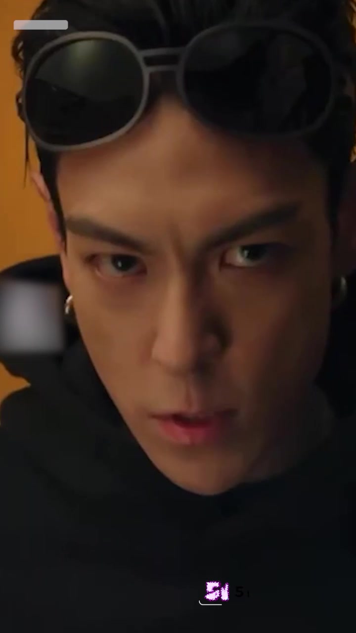 前BIGBANG成员 崔胜铉 恋情曝光 对象林珍娜却与男模蔡钟硕隐秘交往 时间线重叠引发质疑1