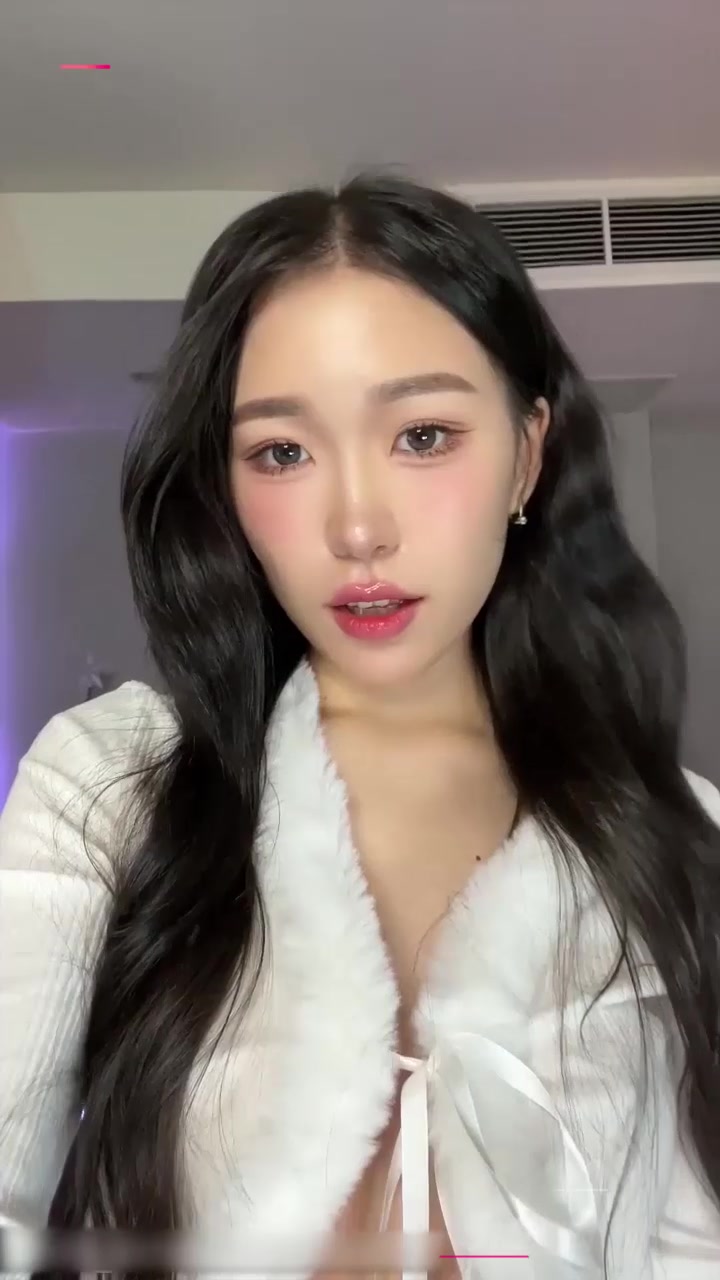 绝美福利姬 meriolchan 百变造型福利合集 极品尤物各种性爱玩具轮番自慰！