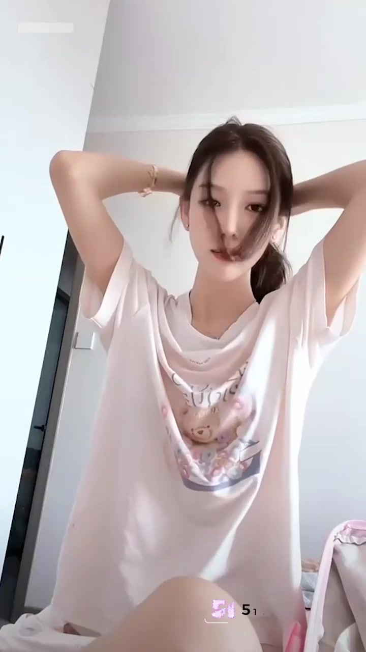 每日大赛之【女主播闪现大赛】第二期3