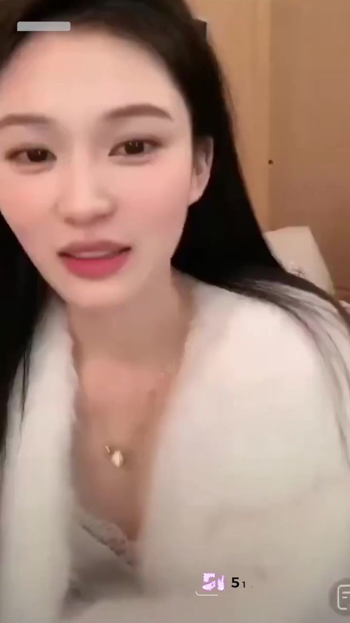 每日大赛之【女主播闪现大赛】第二期1