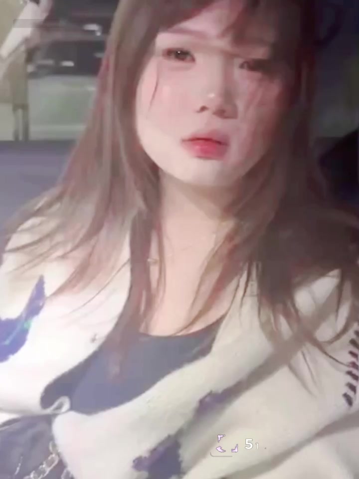 江苏南通海安 陈欣悦 出轨撩骚面基奸夫被抓包 男友发飙对其狂扇耳光！